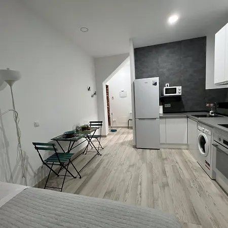 Redondilla Apartment Madrid Exterior photo